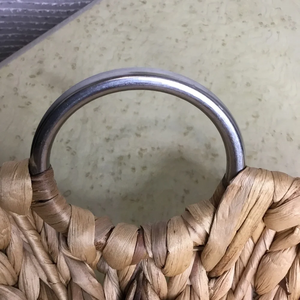 N/A rustic woven
